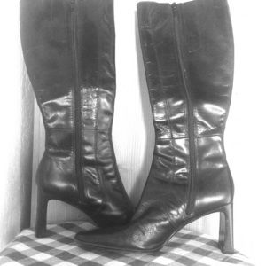 Nine West black 3 inch boots size 6.5